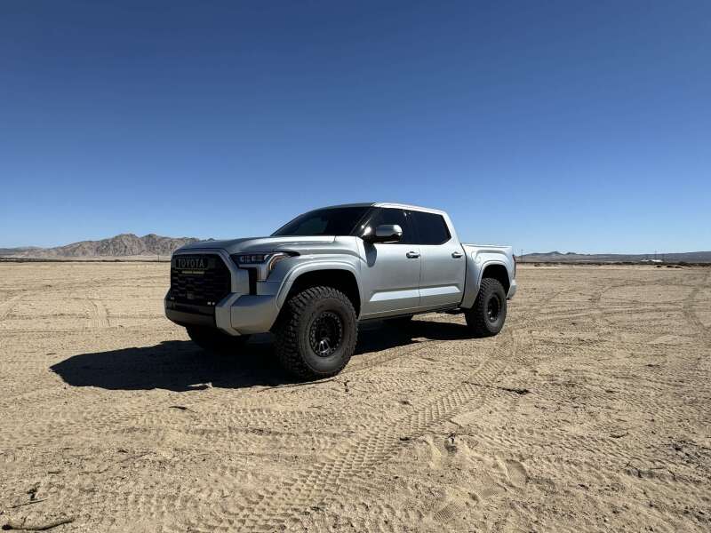 Camburg 22-25 Toyota Tundra 2WD/4WD Blue KINETIK Uniball Trail Series Long Travel Kit w/ Billet UCA - Image 4