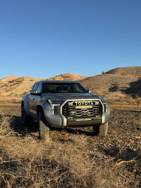 Camburg 22-25 Toyota Tundra 2wd/4wd Trail Series L/T Kit (BILLET XJ UCA) (RED) - Image 3
