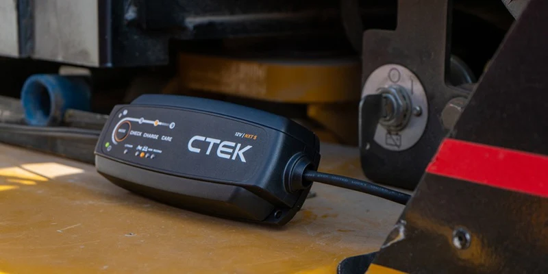 CTEK Battery Charger - 4.3A NXT 5 NA - 12V - Image 4