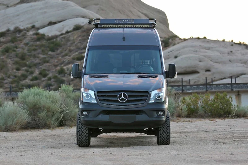 Fabtech 15-21 Sprinter 2500 4WD 1.5in. Coil Assist Kit w/ B6 Bilstein & Aux 2.25 DLSS Kit - Image 3