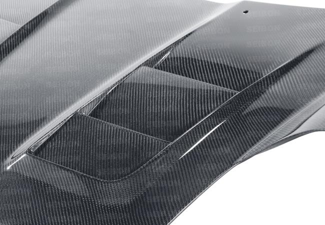 Seibon 00-05 Toyota MR-S (ZZW30L) TS-Style Carbon Fiber Hood - Image 4