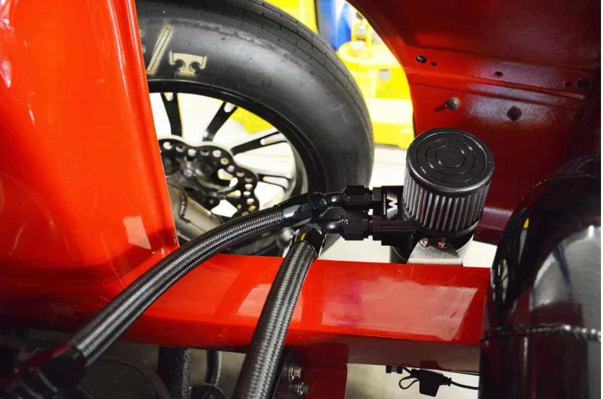 Top Loader Billet Internally Baffled Oil Catch Can (Dual 10AN Port) - Image 11