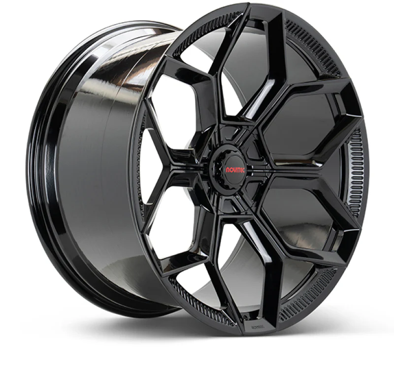 Vossen x Novitec NL5-Cl 21x12.5in - 5x112 BP - ET43 - Gloss Black Lamborghini Huracan Rear Wheel